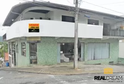 Casa 4 dormitórios Água Verde - Blumenau, SC