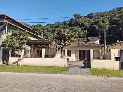 Casa 4 dormitórios Itoupava Central - Blumenau, SC