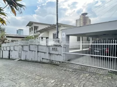 Casa 7 dormitórios Velha - Blumenau, SC